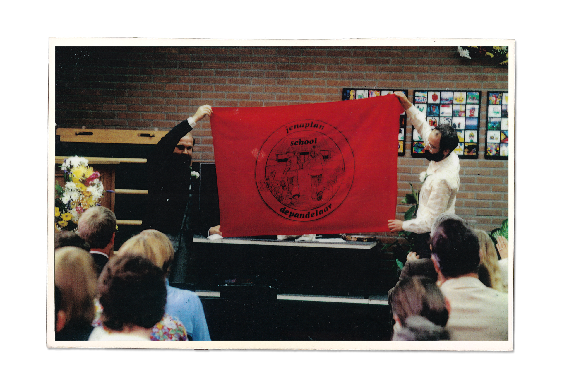 De Pandelaar oprichting in 1980